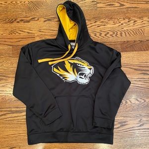 COPY - Mizzou Men’s hoodie🖤💛